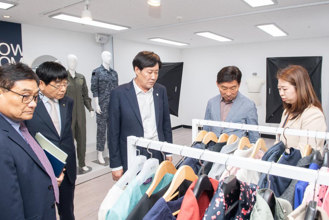20230525_서동의류제조지원센터 방문_13.jpg