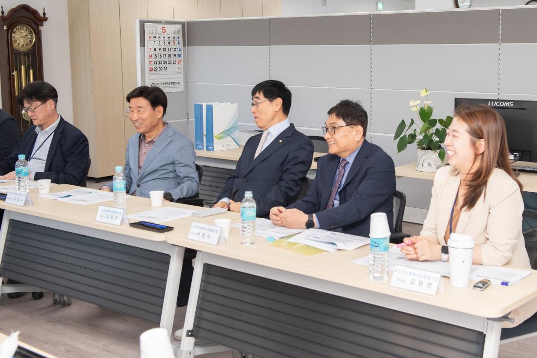 20230525_서동의류제조지원센터 방문_23.jpg