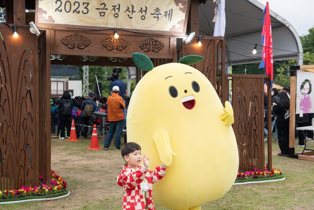 20230526_금정산성축제 1일차_31.jpg