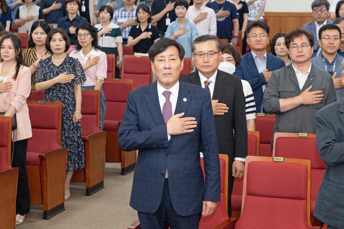 20230703_민선8기 취임 1주년 기념 직원 정례조례_4.jpg