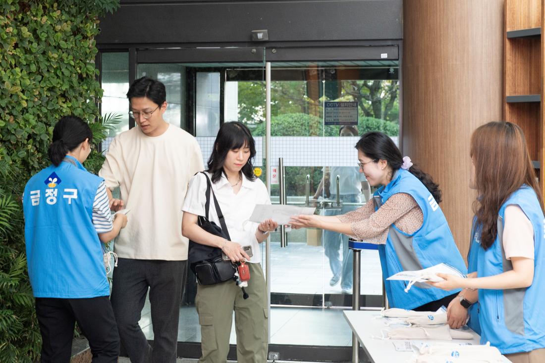 20230906_출근길 청렴 동행 캠페인_21.jpg