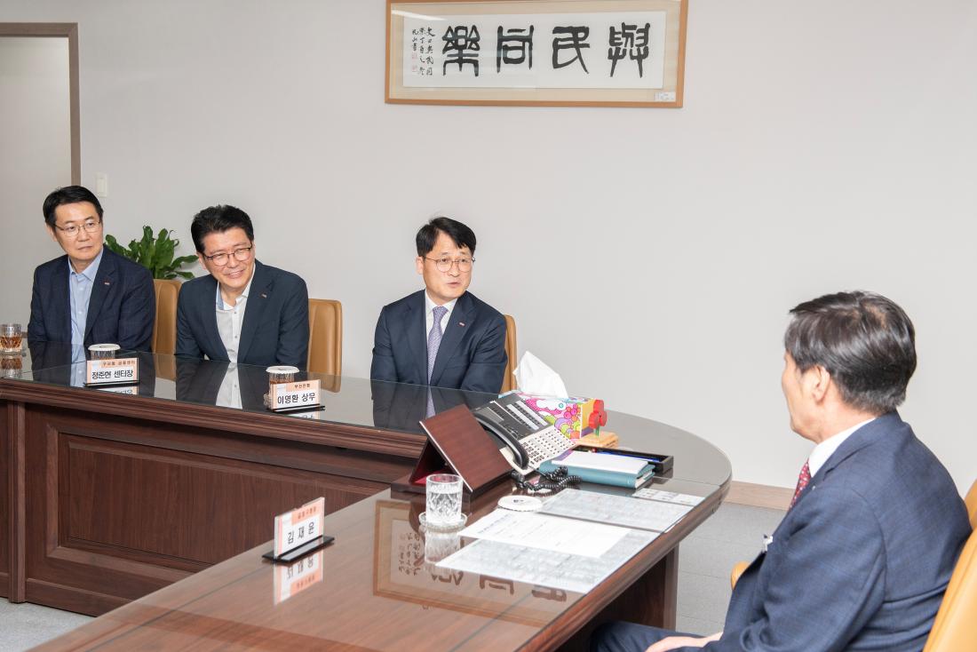 20230918_BNK부산은행, 추석맞이 동백나눔사업 복꾸러미 전달_8.jpg