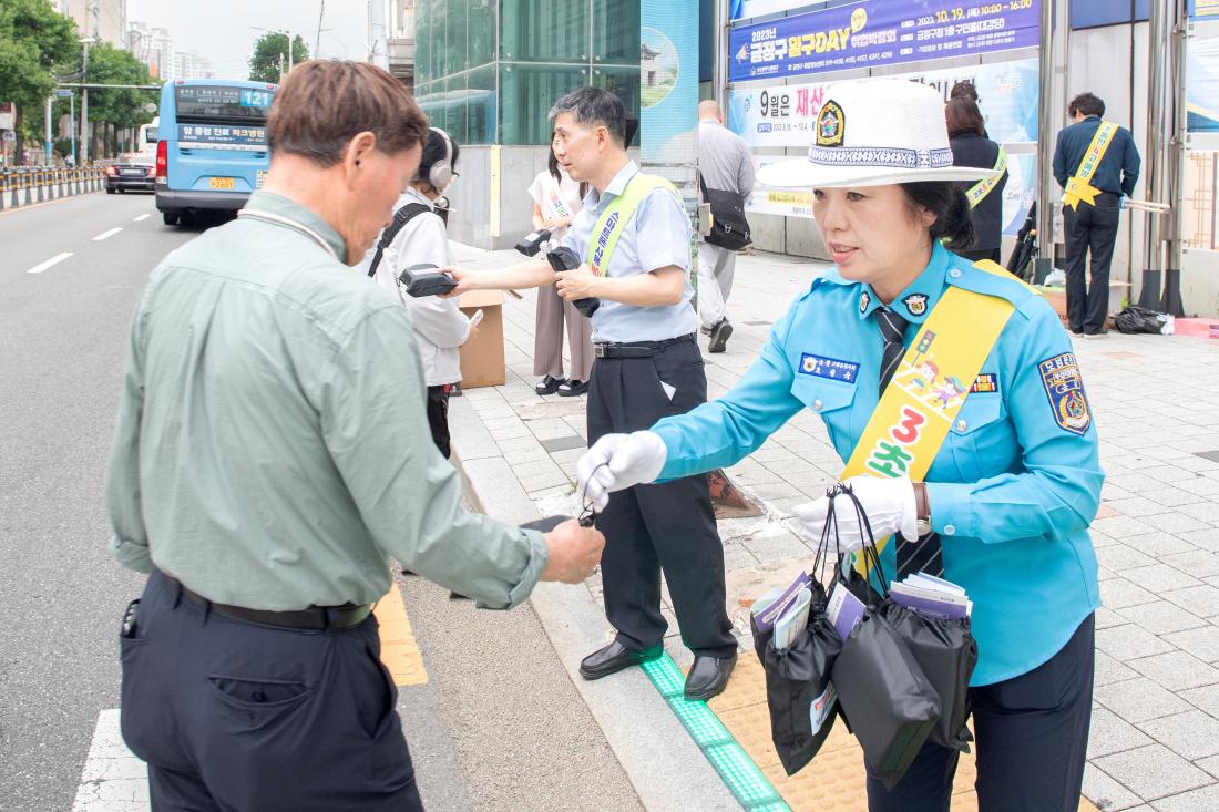 20230926_추석맞이 교통 안전 캠페인_16.jpg