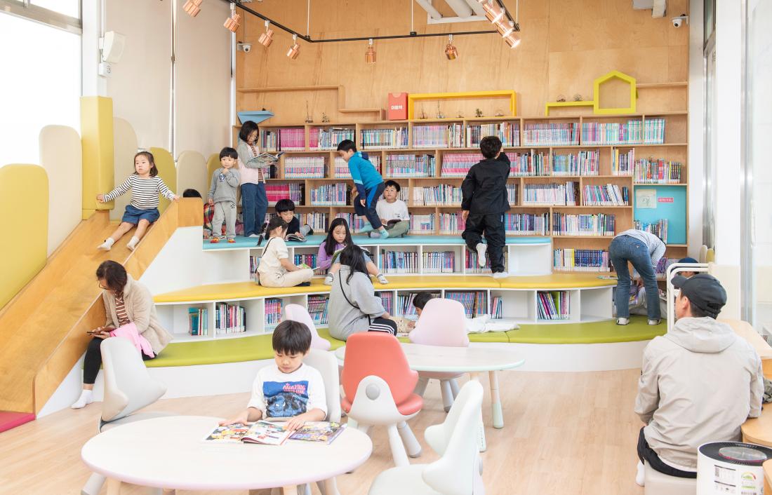 20231015_금정스포원 작은도서관_4.jpg