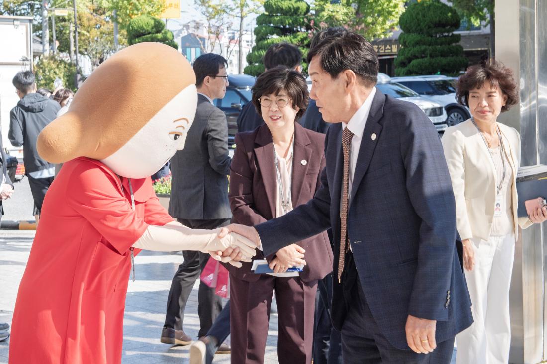 20231020_전국원전인근지역 동맹 행정협의회 출범식_21.jpg
