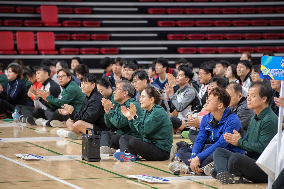 20231022_제30회 금정구청장기 배드민턴대회_24.jpg