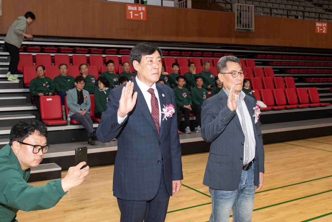 20231022_제30회 금정구청장기 배드민턴대회_8.jpg