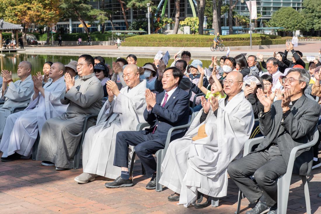 20231028_금정 종교힐링 문화축제_8.jpg