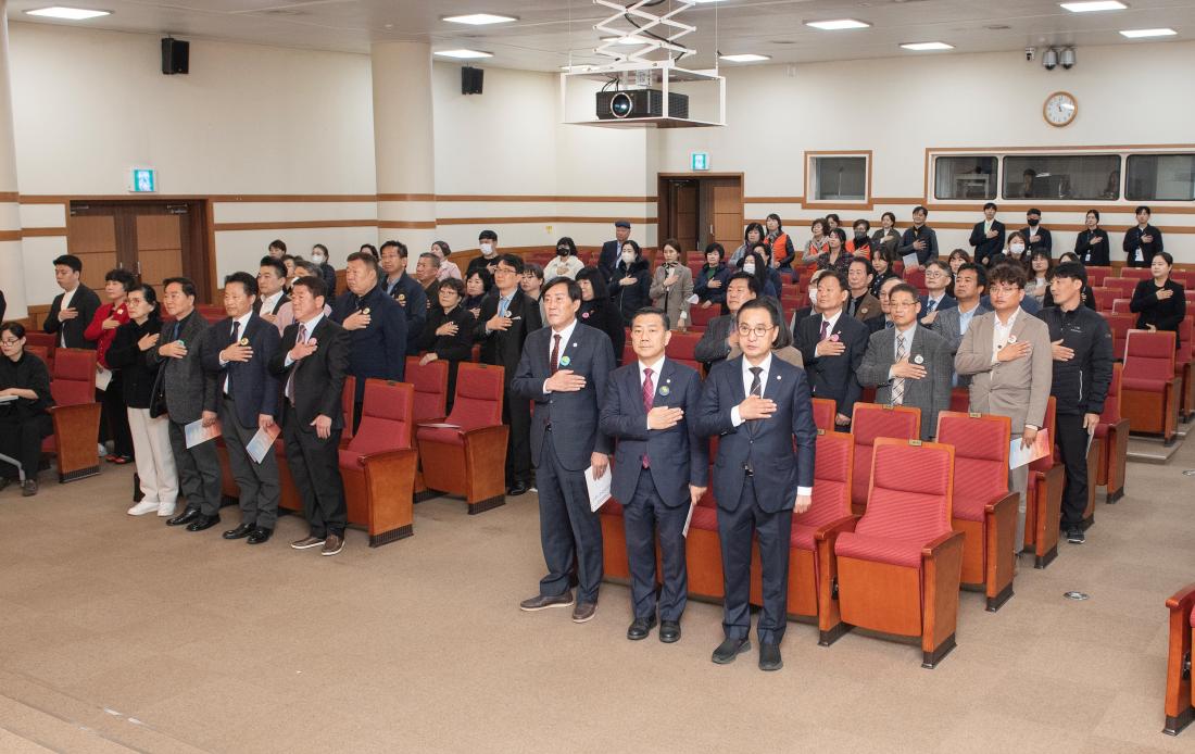 20231116_금정구지회 및 동부산수어통역센터 창립 20주년 기념식_4.jpg