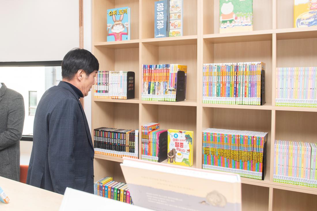 20231226_부곡4동 작은도서관 개관식_11.jpg