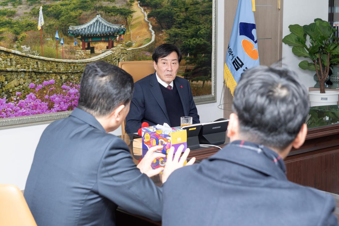 20240119_동일고무벨트(주), 이웃돕기 성금 기탁_3.jpg