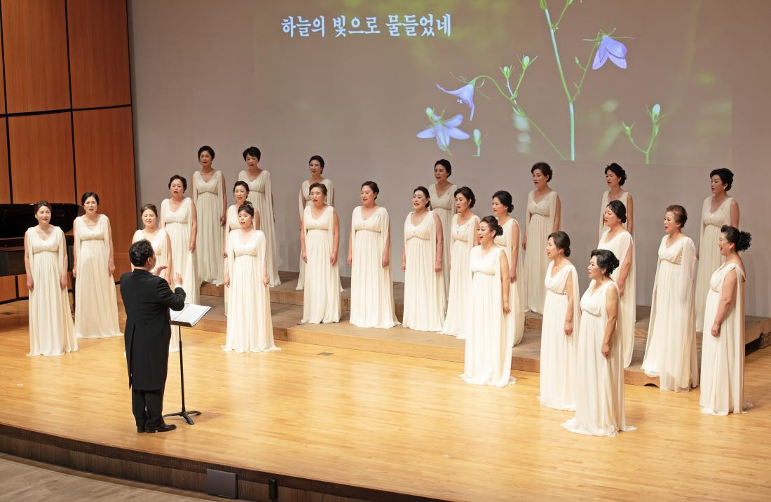 20240217_신중년 여성합창단 창단 연주회_9.jpg