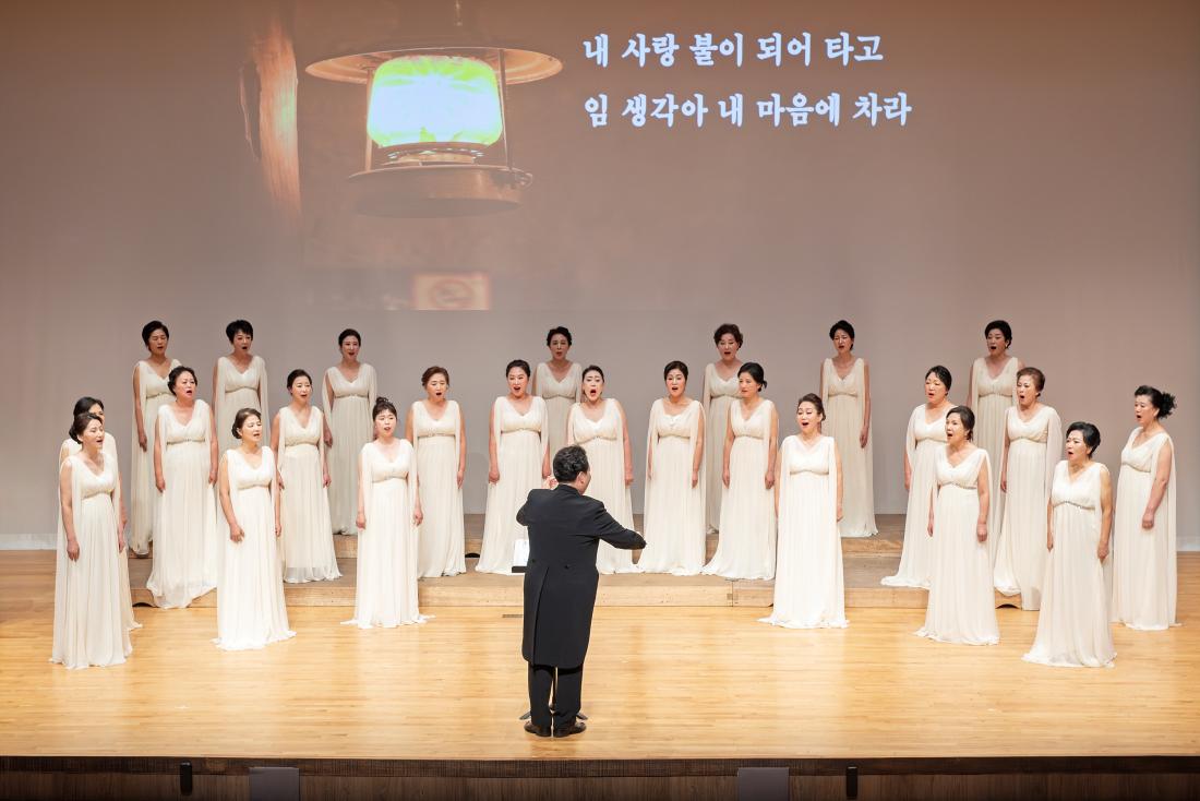 20240217_신중년 여성합창단 창단 연주회_6.jpg