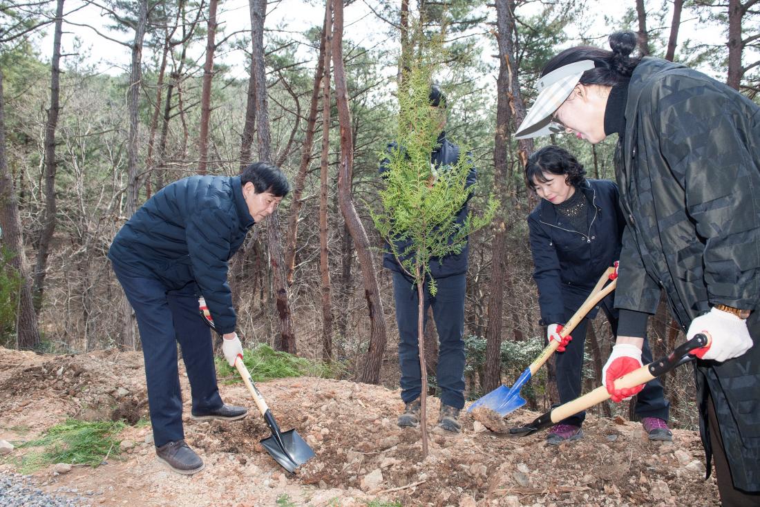 20240319_제79회 식목일 기념 나무심기 행사_1.jpg