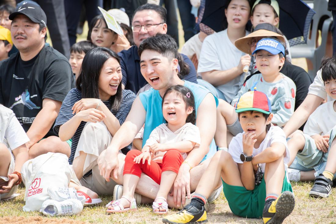 20240525_금정산성축제-대한민국 비눗방울 공연_2.jpg