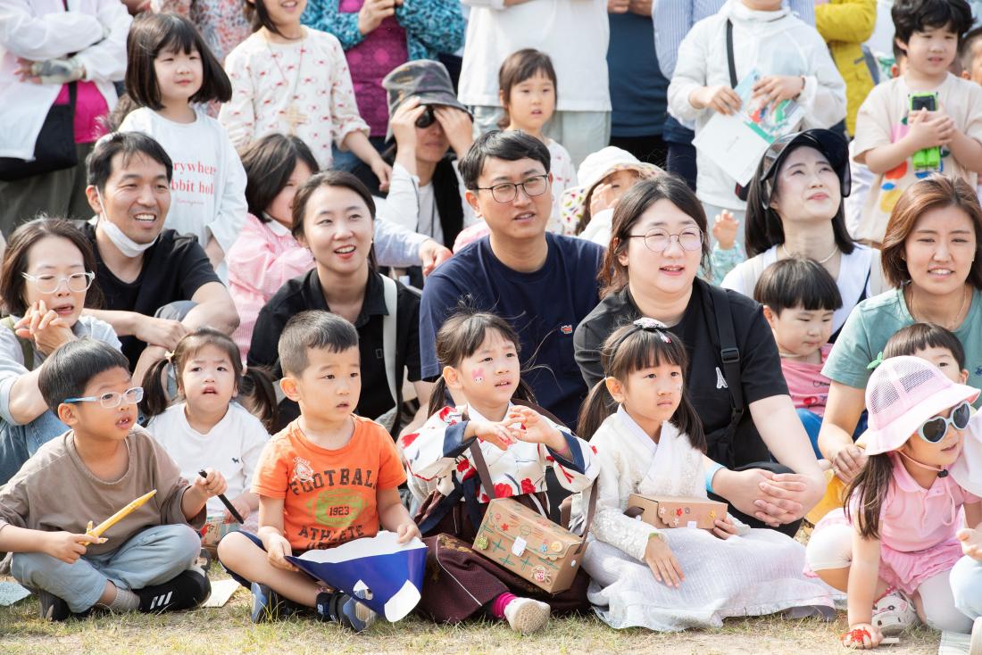 20240525_금정산성축제-대한민국 비눗방울 공연_27.jpg