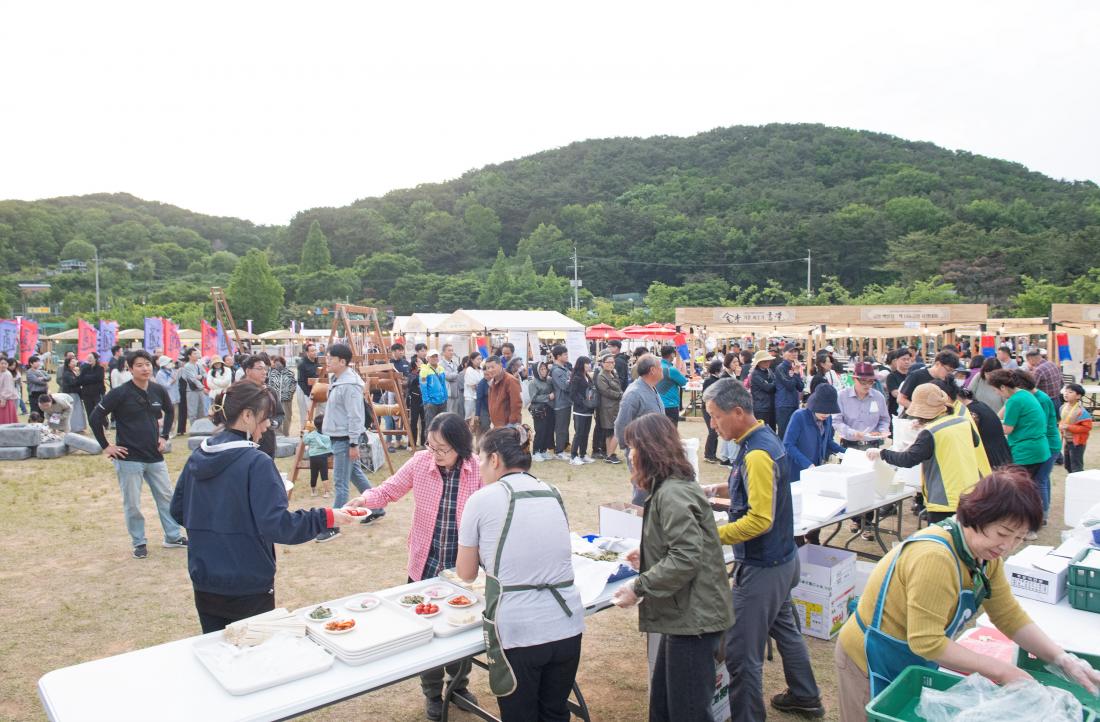 20240525_금정산성축제-막걸리동창회_2.jpg