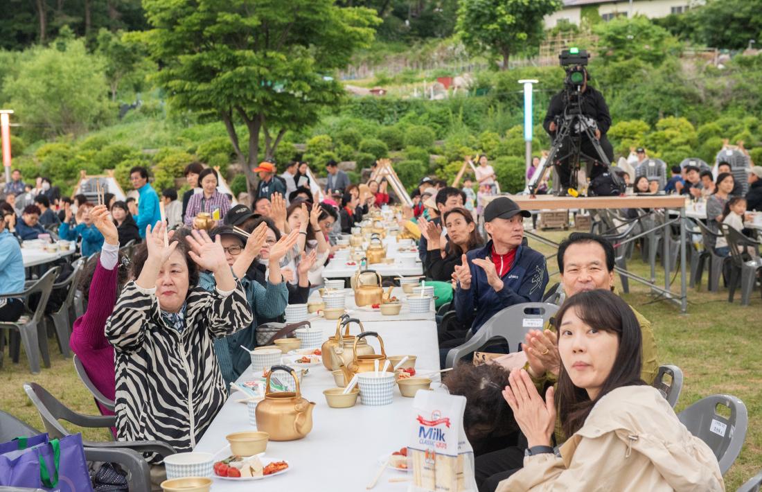 20240525_금정산성축제-막걸리동창회_13.jpg