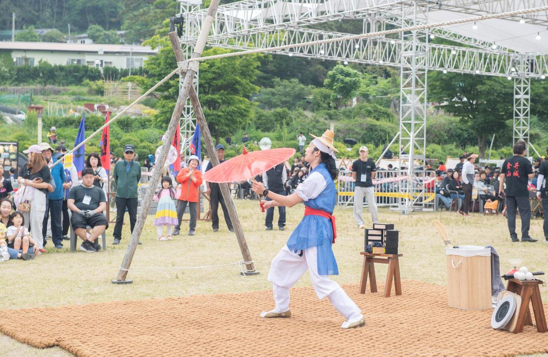 20240526_금정산성축제-홍길동 재인_3.jpg