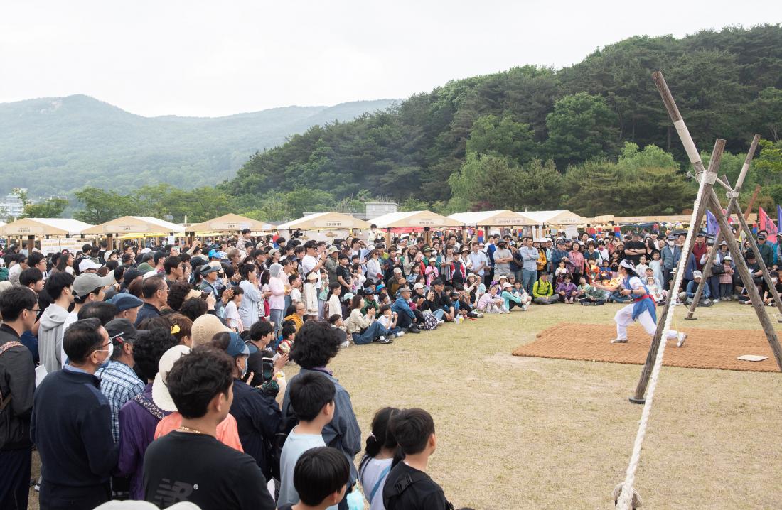 20240526_금정산성축제-홍길동 재인_9.jpg