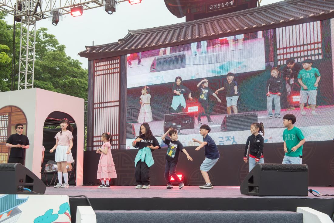 20240526_금정산성축제-럭키노래방 결선_8.jpg