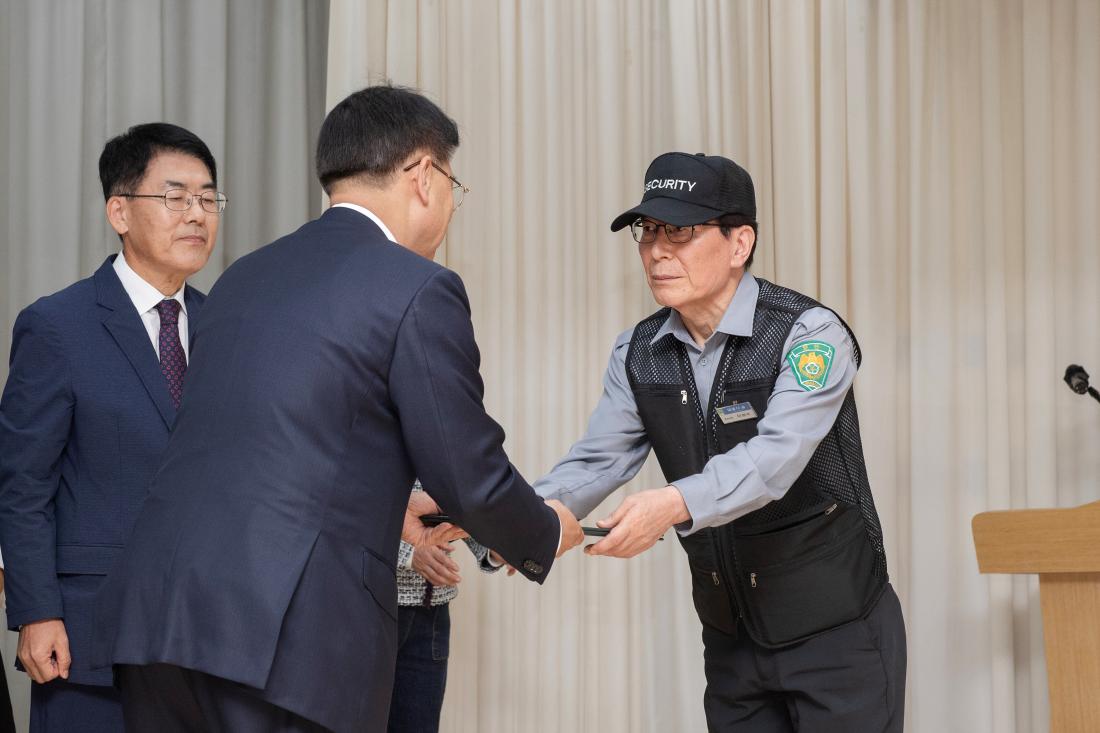 20241101_11월 정례조례_28.jpg