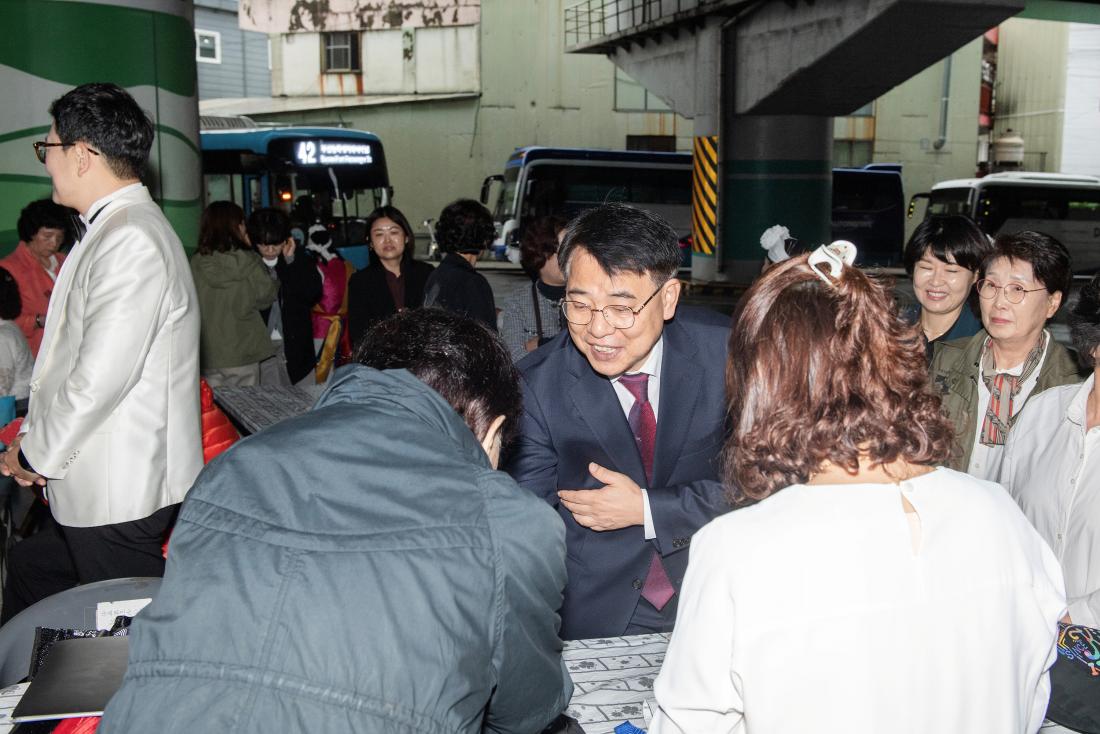 20241101_제4회 도래모티쉼터 다함께 한마당 축제_2.jpg