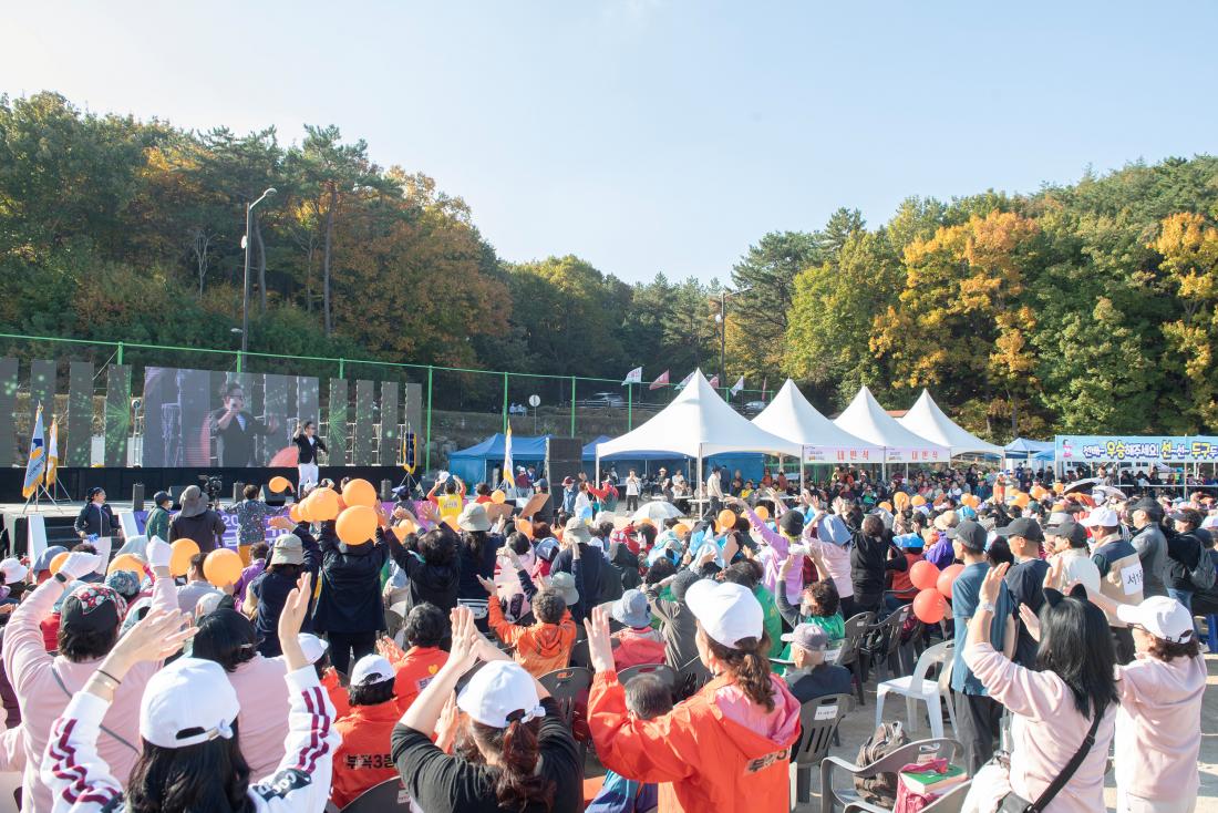 20241116_2024 금정구민 한마음 체육대회-축하공연_9.jpg