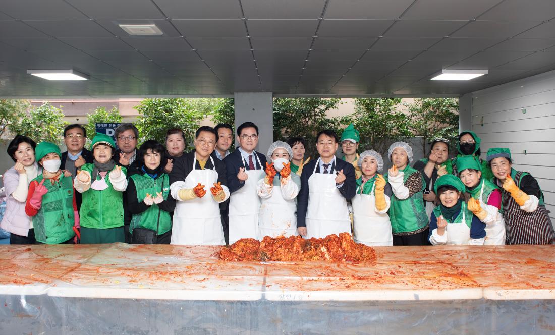 20241126_장전1동, 사랑의 김장나눔 행사_2.jpg