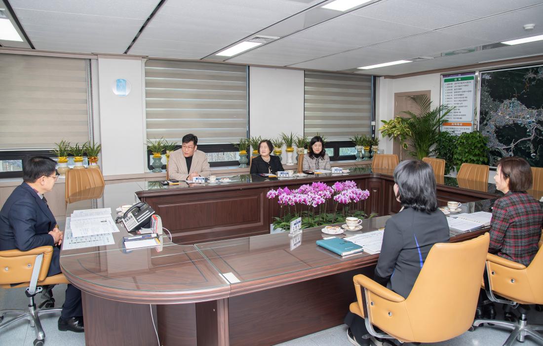20241210_금정구-영산대학교 산학협력단, 금정구 정신건강복지센터 위.수탁 협약식_8.jpg