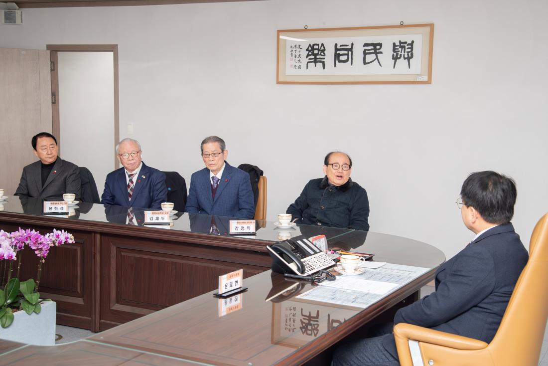 20241216_(사)한국청소년육성회 금정지구회, 장학금 전달_5.jpg