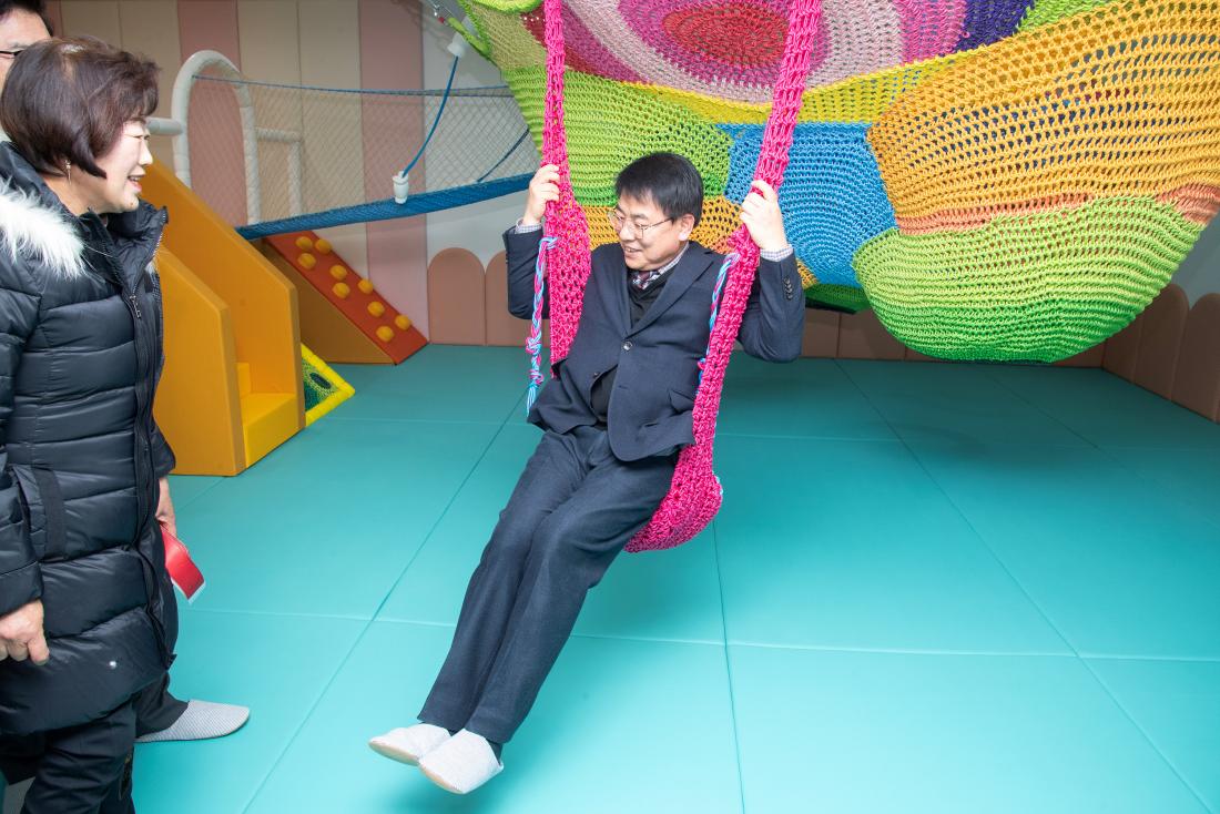 20241219_금정아이숲 들락날락 어린이복합문화공간 개관식_27.jpg