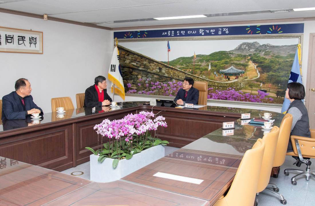 20241224_함께하는교회, 이웃돕기 성품 기탁_4.jpg