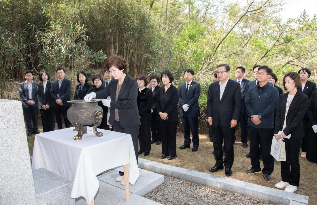 20250419_제65주년 신정융 열사 추모 행사_23.jpg