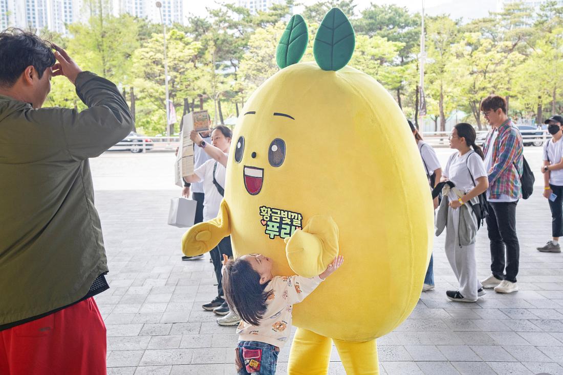 20250419_부스럭데이 행사 참여_25.jpg
