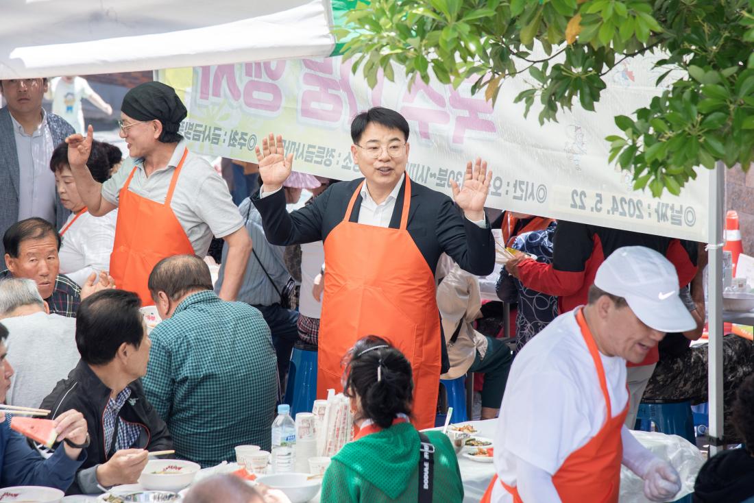 20250605_금사금빛풍물회 어르신 국수나눔 행사_9.jpg