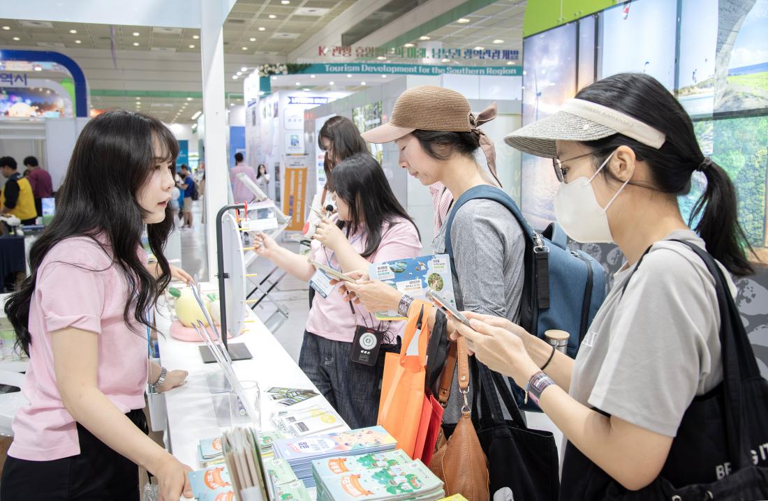 20250607_제40회 서울국제관광전_17.jpg