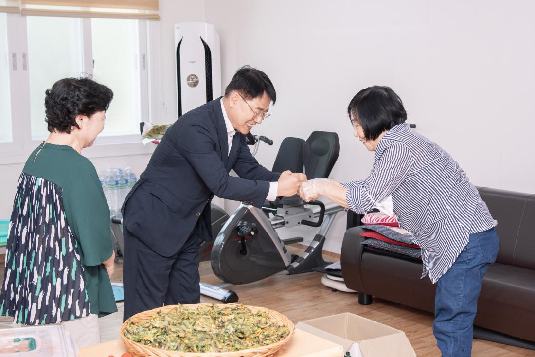 20250610_부곡뉴그린 어버이날 경로행사_5.jpg