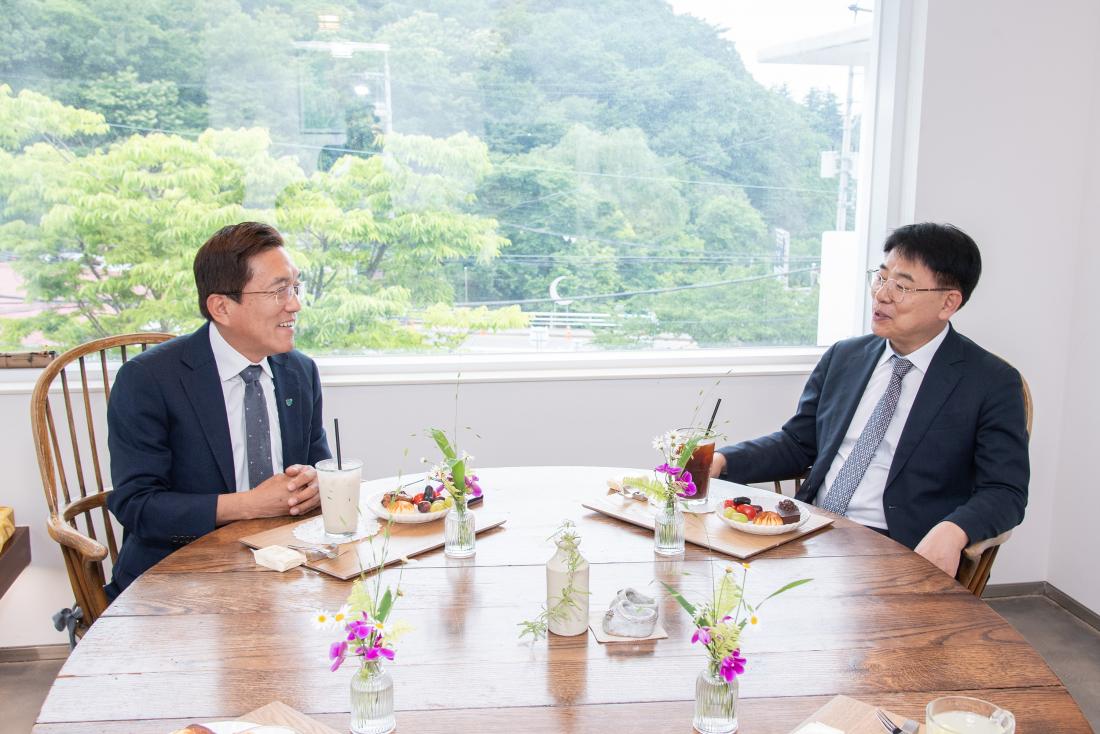 20250613_자매도시 방문단 차담회 개최_2.jpg