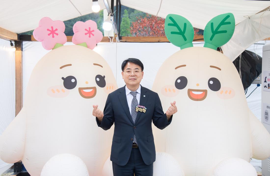 20250613_금정산성축제_부스방 문_11.jpg