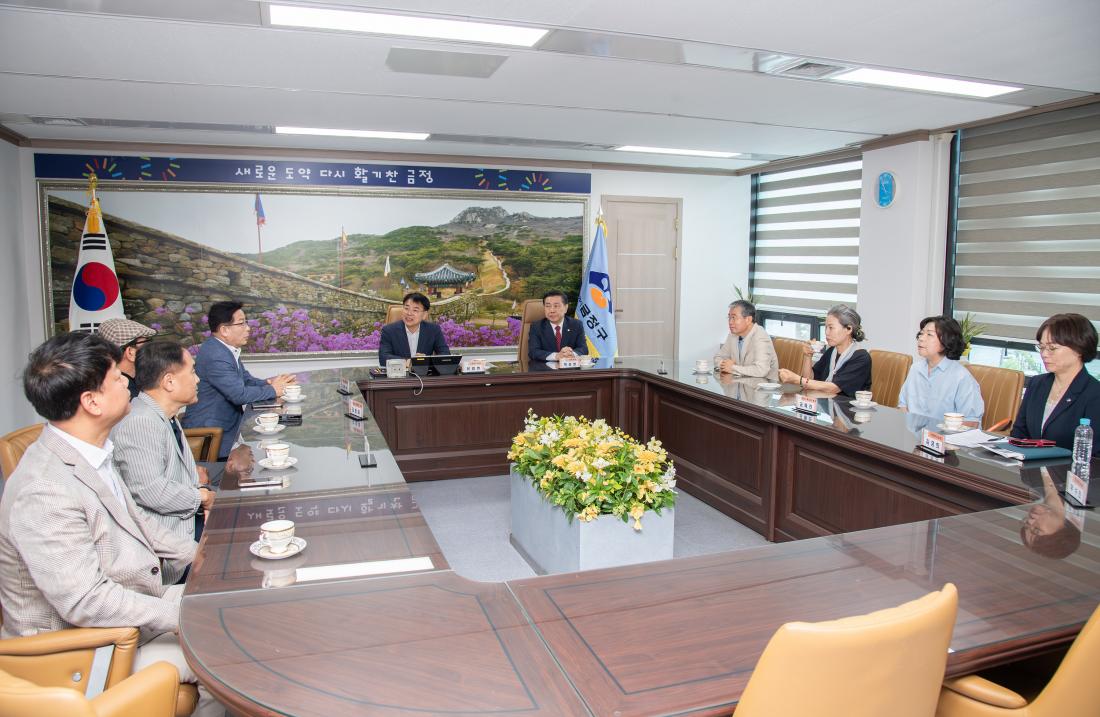 20250617_금정구복지회, 이웃돕기 성품 기탁_7.jpg