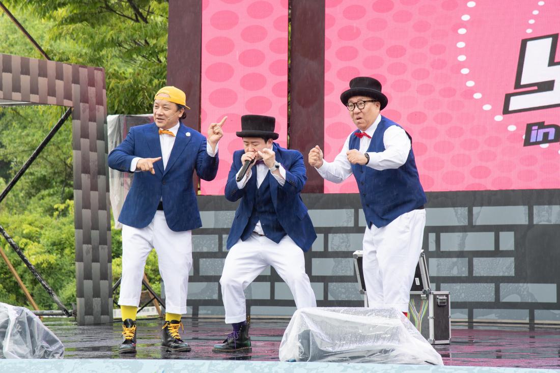 20250614_럭키노래방예선&백일장_7.jpg