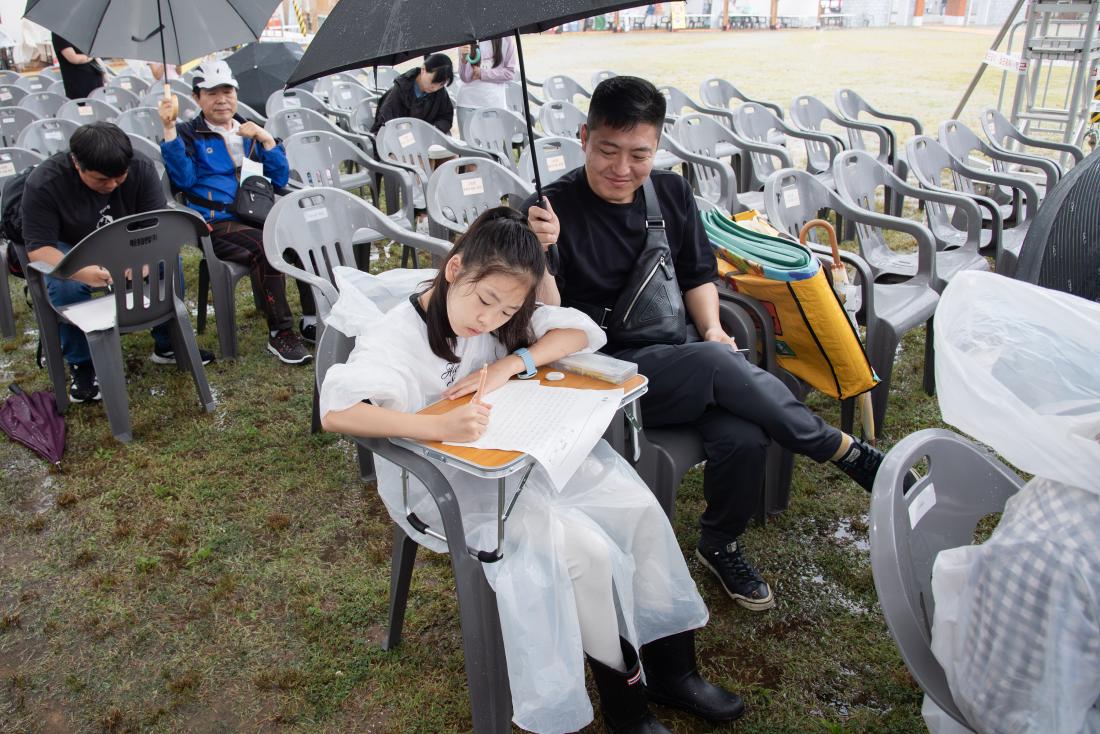 20250614_럭키노래방예선&백일장_22.jpg