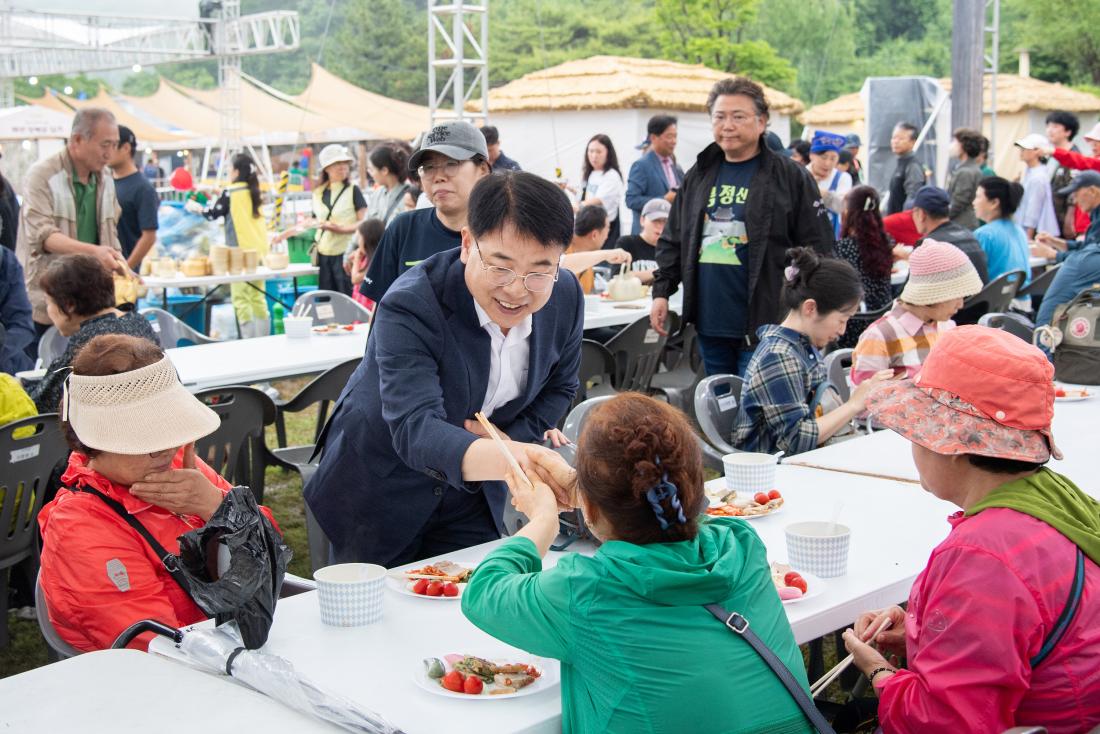 20250614_막걸리 동창회_4.jpg