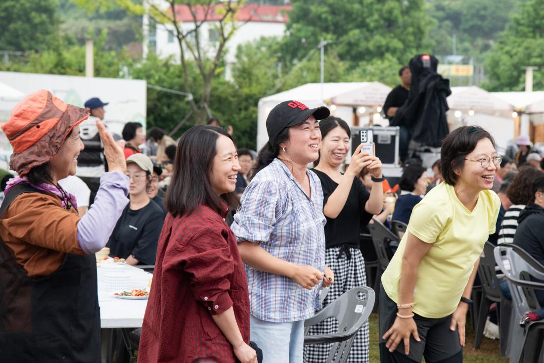 20250614_막걸리 동창회_11.jpg