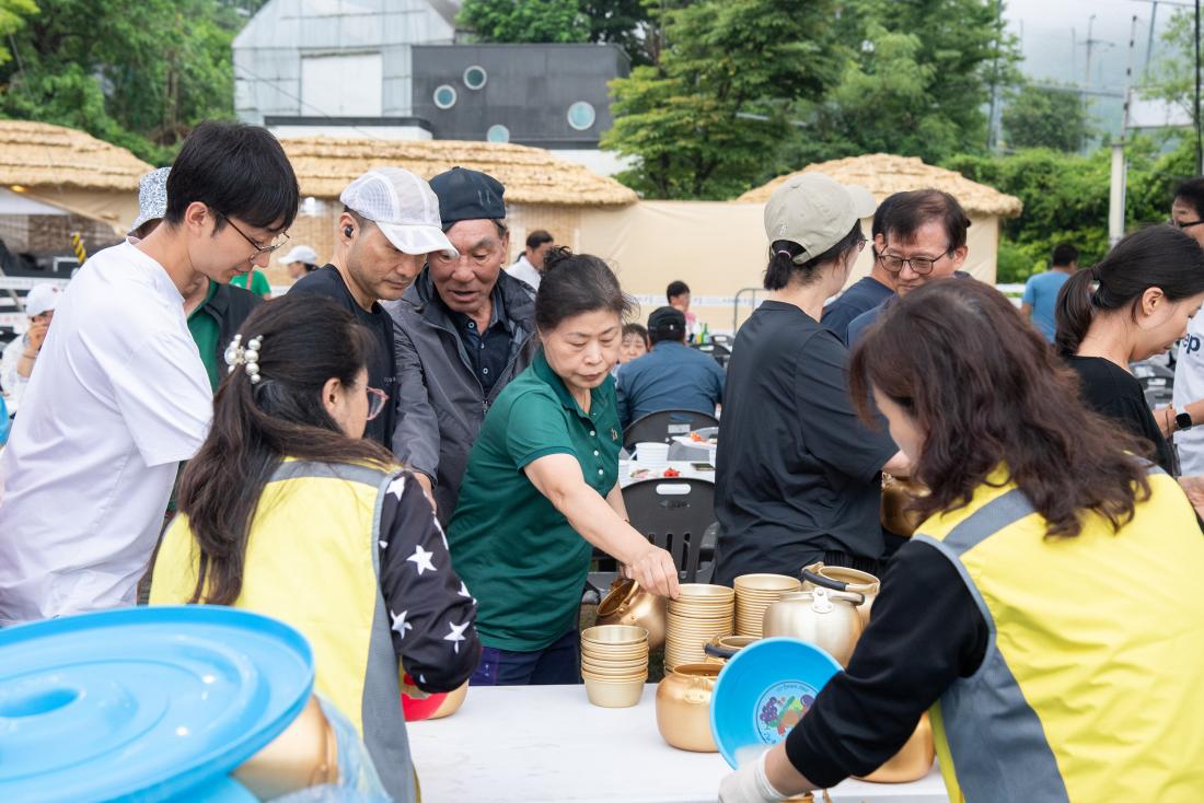 20250614_막걸리 동창회_7.jpg