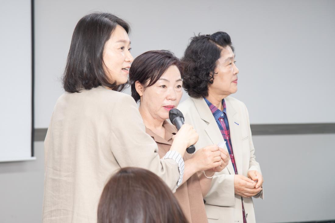 20250621_1차 아이돌보미 집담회_8.jpg