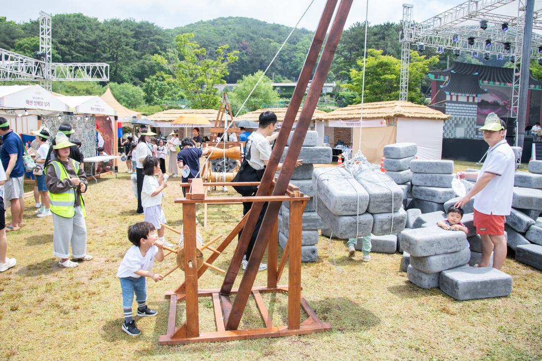 20250615_금정산성축제 셋째 날_20.jpg