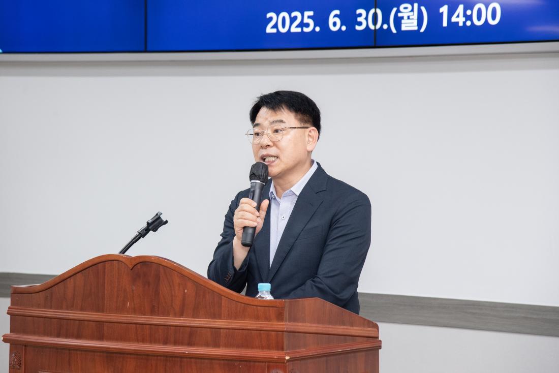 20250630_승진.전입.전보.신규 직원 임용장 수여식_51.jpg