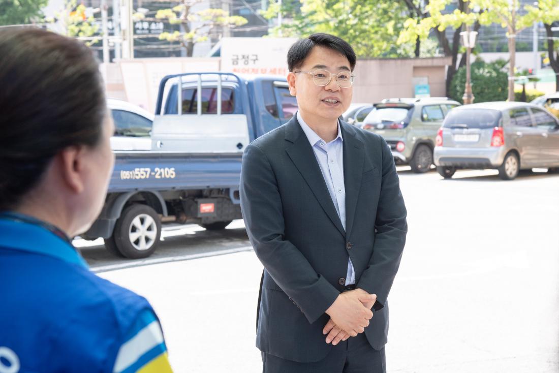 20250702_바르게살기운동 금정구협의회, 이웃돕기 성품 기탁_3.jpg